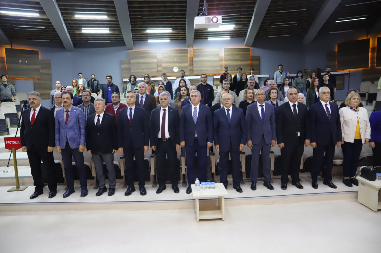 universitemizde-turk-veteriner-hekimligi-ogretiminin-183-yili-kutlandi