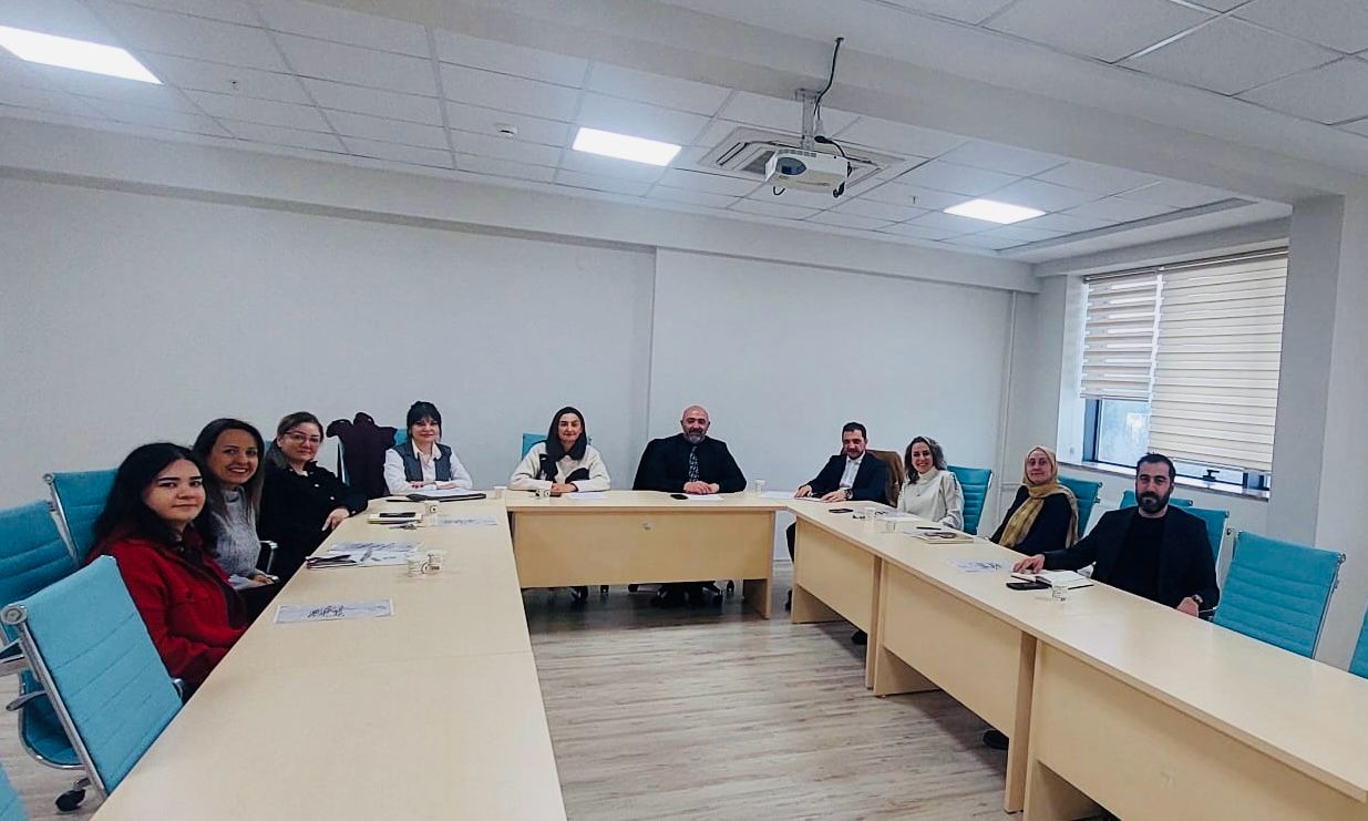 toplumsal-katki-calismalari-kapsaminda-mimarlik-fakultesi-ile-degerlendirme-toplantisi