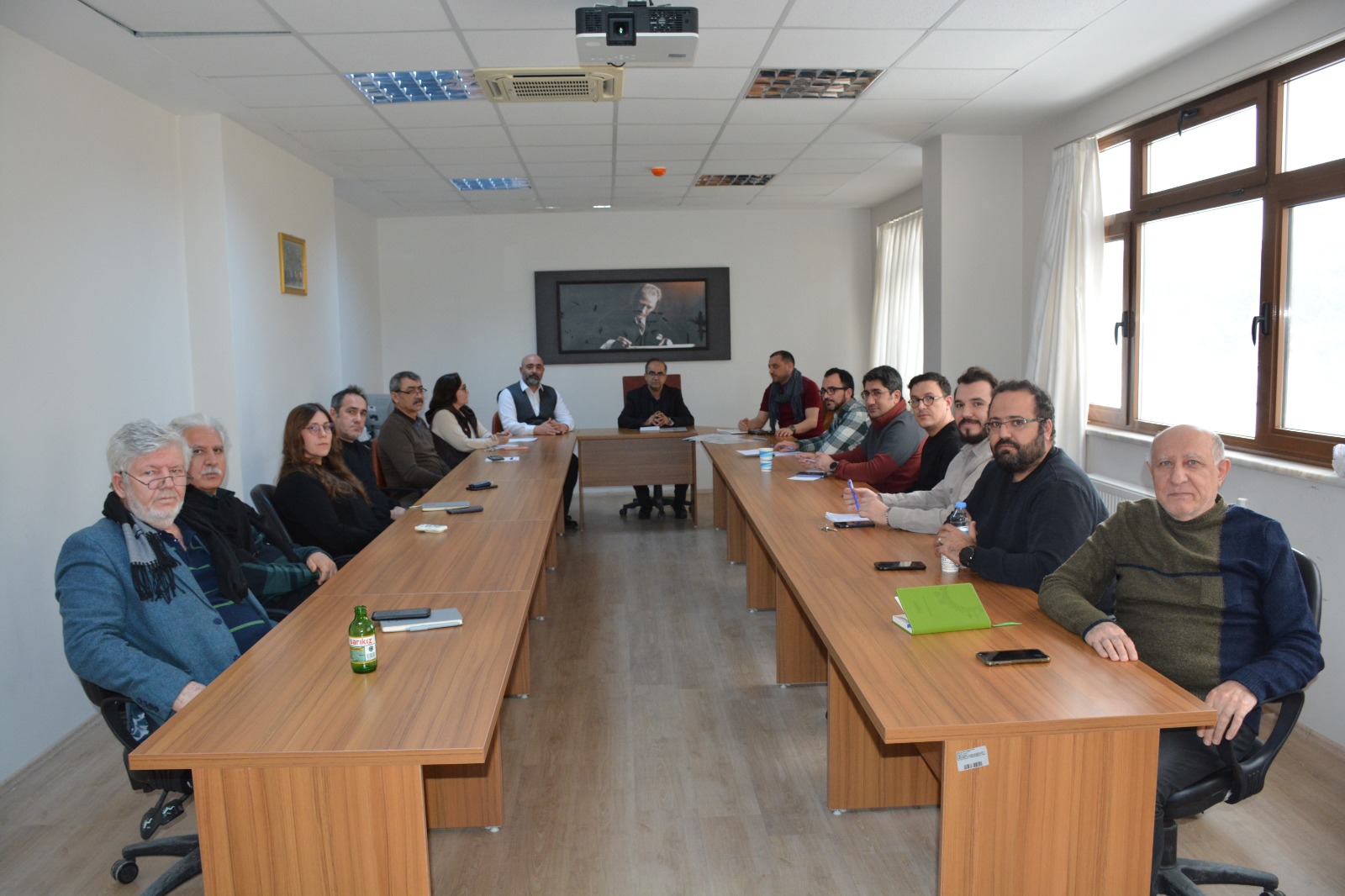 teknik-bilimler-meslek-yuksekokulu-ile-uygulama-temelli-toplumsal-katki-alanlari-uzerine-degerlendirme-gerceklestirildi