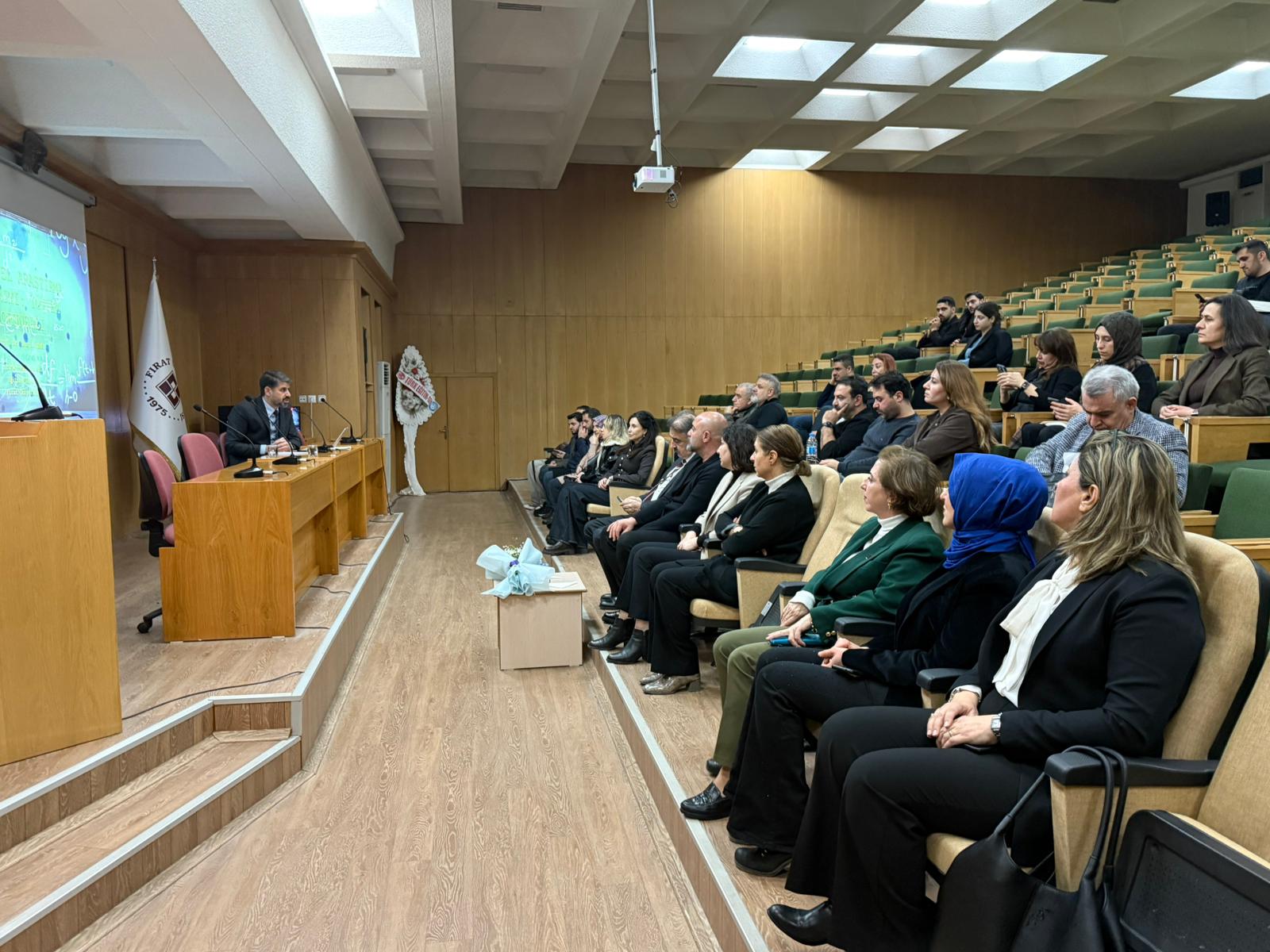 Sosyal Bilimlerde Yöntem Konulu Konferans